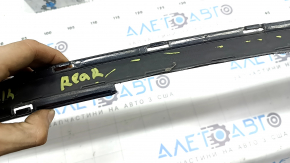 Kia Sorento 21-26 HEV, PHEV rear bumper grille, gloss black, missing fragments, broken fasteners, cracked