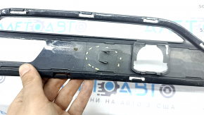 Kia Sorento 21-26 HEV, PHEV rear bumper grille, gloss black, missing fragments, broken fasteners, cracked