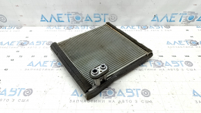 Lexus UX250h 19-22 Evaporator