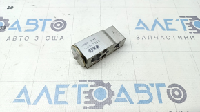 Lexus UX250h 19-22 Air Conditioner Heater Valve