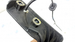 The right Kia Sorento 21-26 trunk lid position sensor has broken mounts.