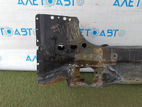 The rear panel of the Hyundai Tucson 22-26 2.5 is sawn off, black, and burnt.