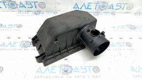 Toyota Camry v70 18-23 hybrid air filter housing upper cover without flow meter