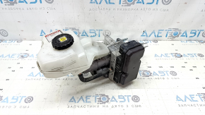 Toyota Camry v70 19-20 hybrid brake master cylinder with reservoir and cover