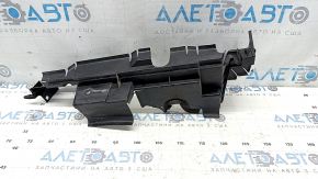 Right radiator deflector for Toyota Rav4 19-21 hybrid missing fragment