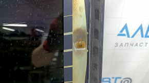 Lincoln MKZ 13-20 rear window, tinted, contact unsoldered