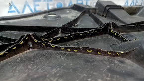 Toyota Rav4 19-25 front bumper guard missing fragments