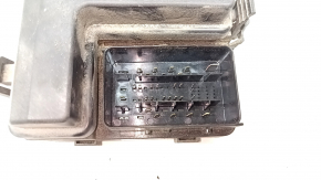 Lincoln MKZ 17-20 hybrid underhood fuse box