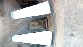 R18x8J Lincoln MKZ 17-20 light curb dent, corrosion