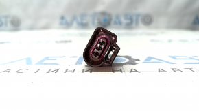 The Audi Q5 8R 09-17 air conditioning pressure sensor chip