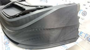 The rear bumper is bare, the lower part of the VW Tiguan 18-21, the structure is without parking sensors, scratches, the plastic has turned white.