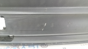 The rear bumper is bare, the lower part of the VW Tiguan 18-21, the structure is without parking sensors, scratches, the plastic has turned white.