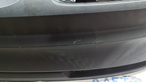 The rear bumper is bare, the lower part of the VW Tiguan 18-21, the structure is without parking sensors, scratches, the plastic has turned white.