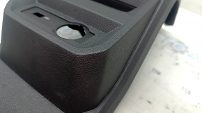Black center console trim with deflector for VW Tiguan 18-19, under the cigarette lighter, scratched
