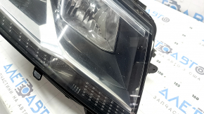Right front headlight for VW Tiguan 18-21, halogen, LED DRL, polishable, chipped