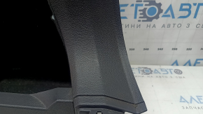Left arch trim for a VW Tiguan 18-19, black, for 3 rows, without cup holder, scratches