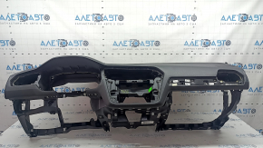 Front dashboard with AIRBAG VW Tiguan 18-24 black, scratches, needs cleaning