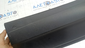 Lower front right door trim VW Tiguan 18-24 structure, scratches