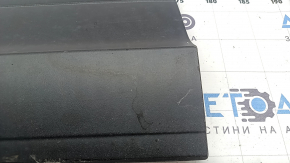 Lower front left door trim VW Tiguan 18-24 structure, scratches