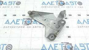 Right fender bracket on the BMW X2 F39 18-23 pillar