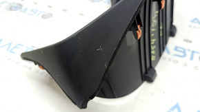 Toyota Rav4 19-25 instrument panel frame scratches