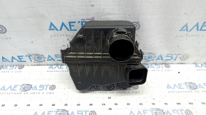Lexus ES300h 19-20 air filter housing complete, without flow meter