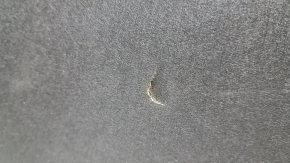 The hood insulation of the Hyundai Tucson 22-26 is broken and dented