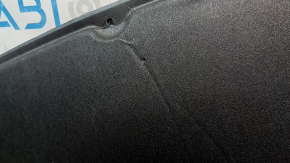 The hood insulation of the Hyundai Tucson 22-26 is broken and dented