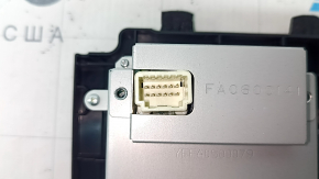 Lexus ES 20-22 Wireless Charging Unit