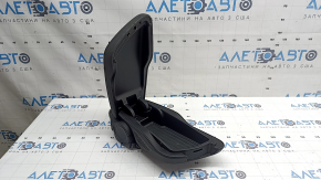 Armrest of the center console BMW X2 F39 18-23 black leather, scratches, broken latch mount