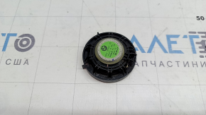 The speaker in the front panel of the driver's footwell of the BMW X2 F39 18-23 is dented