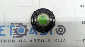 The speaker in the front panel of the driver's footwell of the BMW X2 F39 18-23 is dented