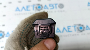 Lexus ES300h 19-22 start-stop button