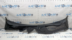 Windscreen wiper grille plastic Ford Mustang mk6 18-23 seals are torn, plastic has turned white