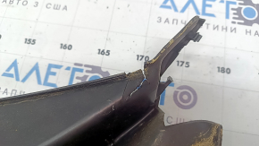 Windscreen wiper grille plastic Ford Mustang mk6 18-23 seals are torn, plastic has turned white