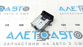 Lexus ES 19-21 center console charging port