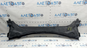 Plastic windshield wiper grille for the front of a BMW X2 F39 18-23