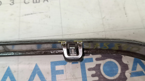 Rear bumper central molding Mercedes W213 E 17-23 chrome, AMG pkg, broken fasteners