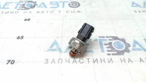 Lexus ES250 ES300h 19-23 fuel pressure sensor on the low-pressure rail
