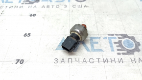 Lexus ES250 ES300h 19-23 fuel pressure sensor on the low-pressure rail