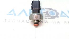 Lexus ES250 ES300h 19-23 fuel pressure sensor on the low-pressure rail