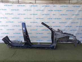Front right quarter of Honda Insight 19-22 sawed off, with central pillar, with sunset, blue
