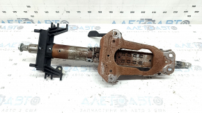 The steering column of the BMW X2 F39 18-23 is rusty