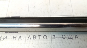 Molding door-glass central front right Ford Escape MK4 20-26 chrome, scratches