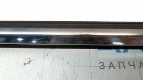 Molding door-glass central front right Ford Escape MK4 20-26 chrome, scratches