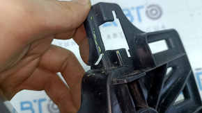 Rear bumper mount left inner VW Atlas 21-26 broken, cracked