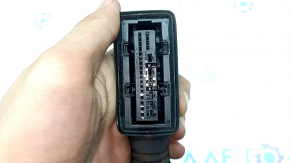 Wiring for the front left door of a VW Atlas 18-26 keyless, missing connector