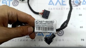 Wiring for the rear left door of a VW Atlas 18-26 for keyless entry