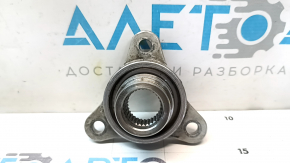 The tail flange of the Cadillac ATS 13- 2.0T AWD transfer case is dented