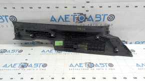 Rear left door sill trim VW Atlas 18-26 black, scratches, dry cleanable
